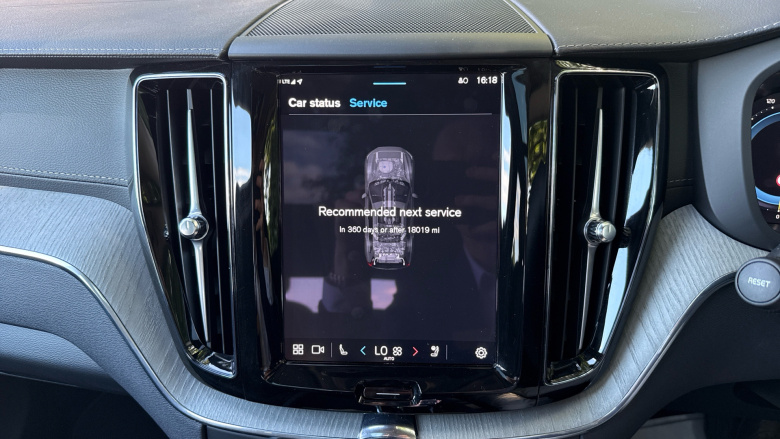 Volvo XC60 2.0 T8 [455] PHEV Ultra Dark 5dr AWD Geartronic Estate